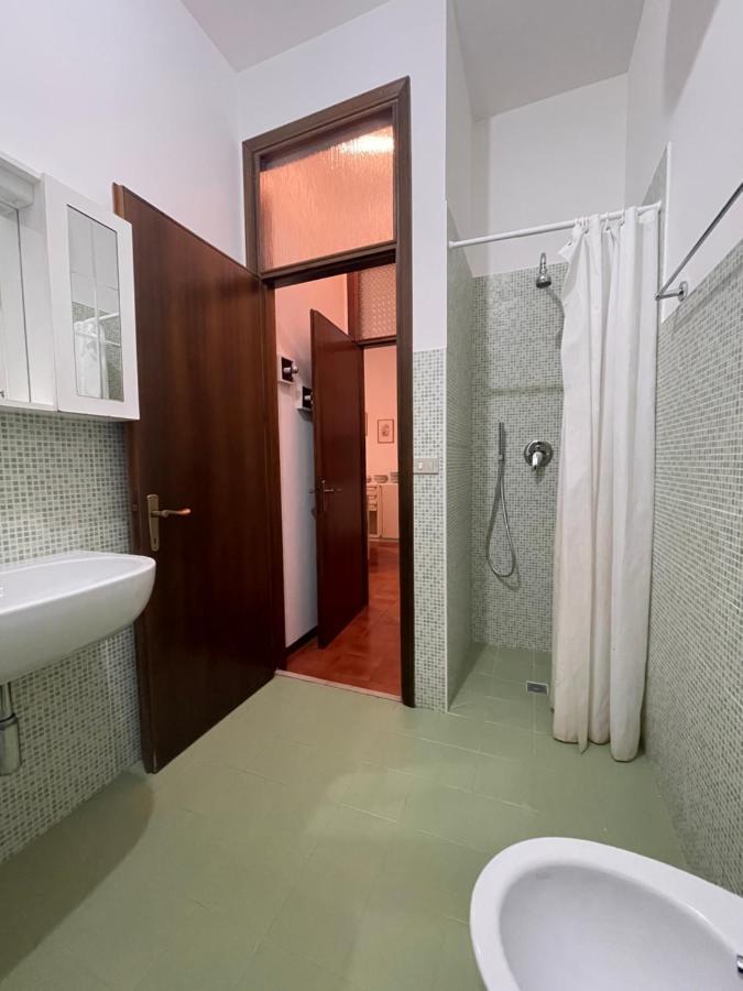 Condominio Union -Walterigato Apartments- Solo Per Famiglie- ลิโดดิเยโซโล ภายนอก รูปภาพ