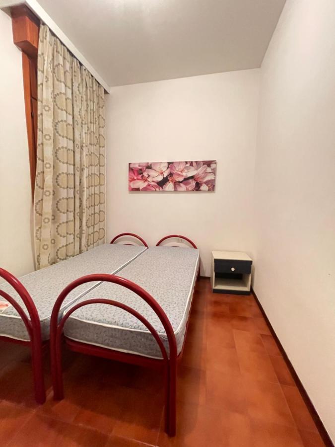 Condominio Union -Walterigato Apartments- Solo Per Famiglie- ลิโดดิเยโซโล ภายนอก รูปภาพ